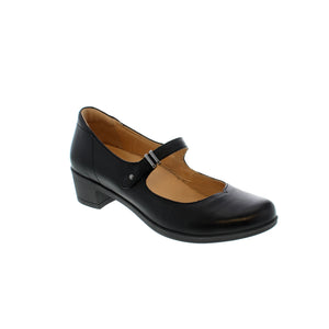 Introduce a timeless style to your everyday office look with the Dansko Callista. This Mary Jane is expertly designed with modern materials for a premium look and feel. With its Natural Arch® technology, you'll get the arch support you need to feel your best.