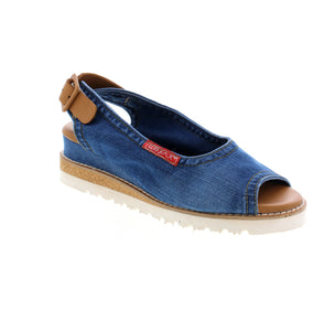 Ersax E1-5535 Jeans are essential for a stylish summer wardrobe. These whimsical shoes add a fun twist to any outfit, perfect for day or night. With the right balance of comfort and style, these denim shoes will be your go-to choice all season long.