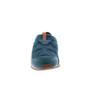 The ReEmber from Teva is an earth-friendly shoe made of 100% recycled ripstop, rib knit, and microfiber. These toasty warm indoor/outdoor quilted booties are designed with a recycled EVA and rubber outsole and feature Teva RAPIDresist technology.