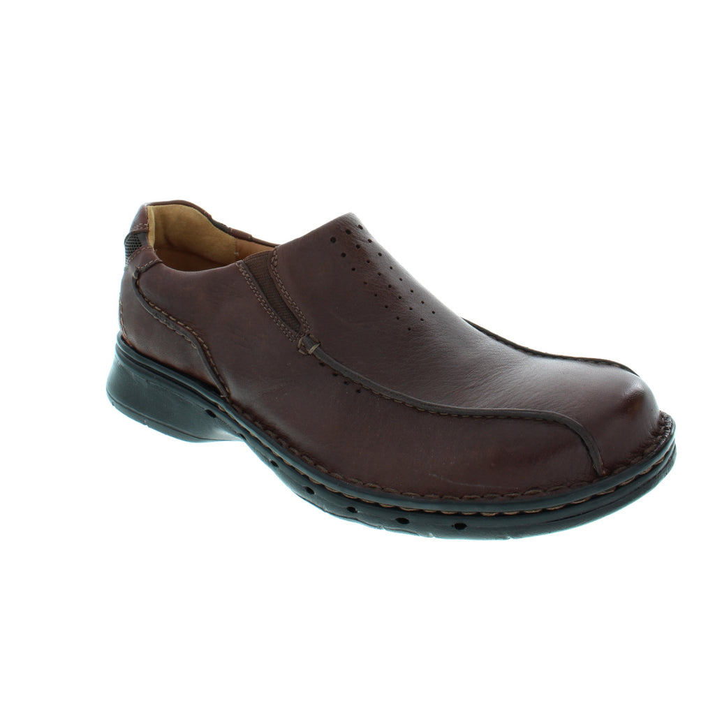 Clarks un store seal shoes