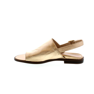 Perfect for everyday wear, the Citrine Ella by Vionic provides elegant comfort and style with high arch support, a durable rubber outsole for traction and an easy buckle closure for a customizable fit. 