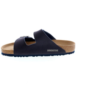 Experience the timeless design of the Birkenstock Arizona Vegan. Made with skin-friendly and 100% vegan materials, this classic sandal is a sophisticated and cruelty-free choice. Enjoy the coordinating outsole and matte finish that mimics natural leather. 