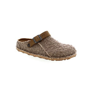 Introducing the Birkenstock Lutry clog. With a convertible backstrap and contoured footbed, this clog offers ultimate versatility and support. Thoughtfully designed for both security and relaxed style.