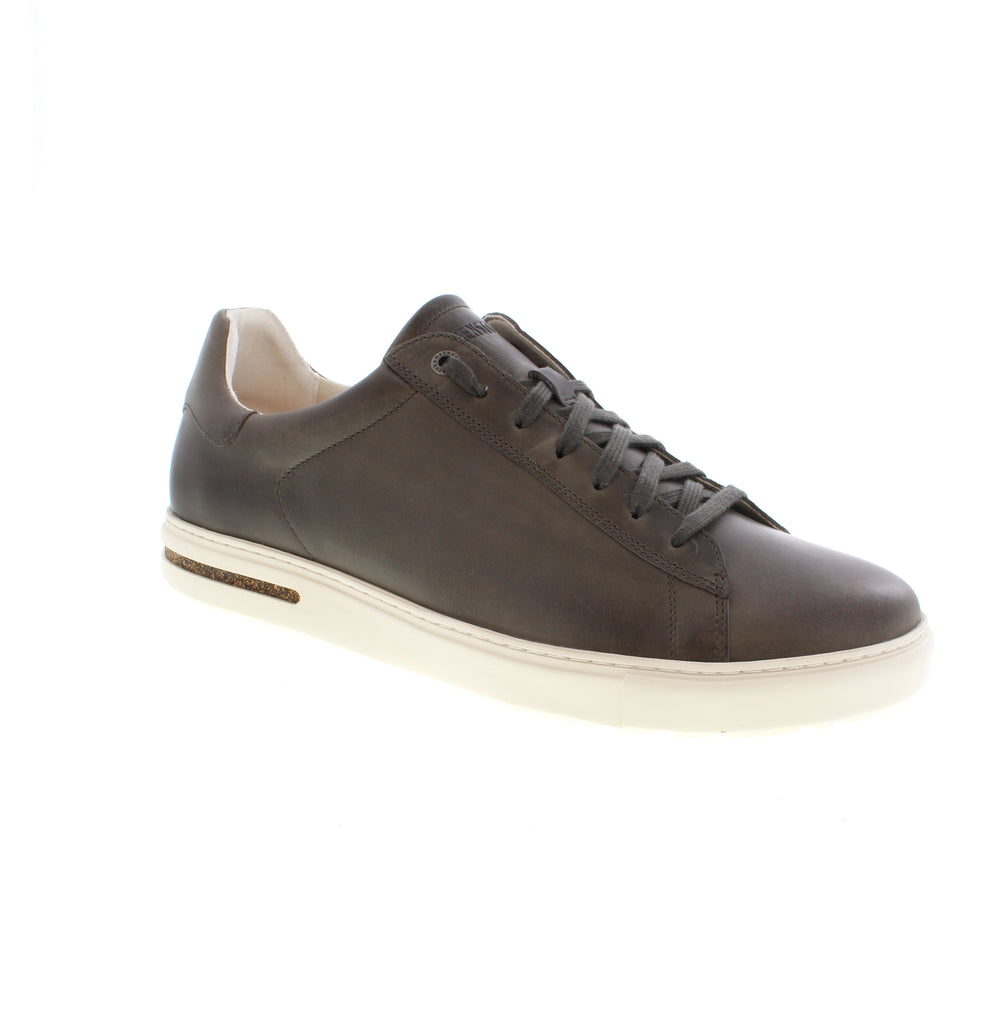 The Bend Low sneaker offers a timeless design that can be worn with almost anything. This casual sneaker's midsole is crafted from polyurethane and cork to ensure shock absorption. Featuring a breathable microfiber lining and high-quality, soft natural leather, your feet will look and feel great!