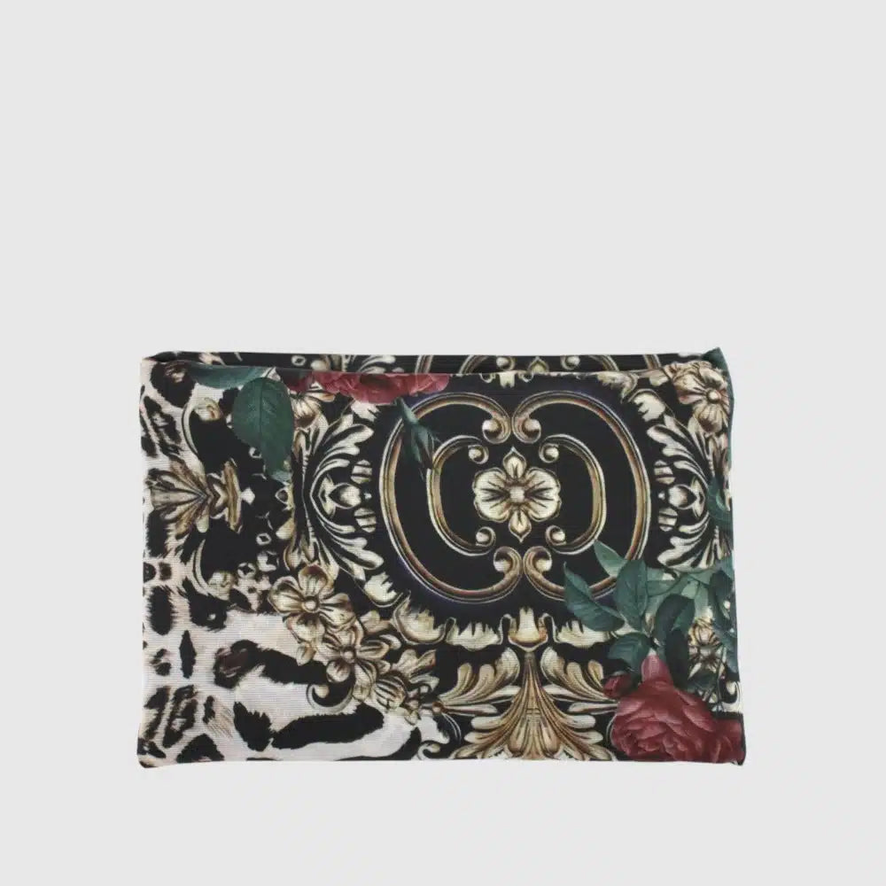 This reusable shopping bag is thin and foldable making it very convenient to slip into a pocket or purse! The luggage print will make you feel like your local shopping experience is somewhere exotic.