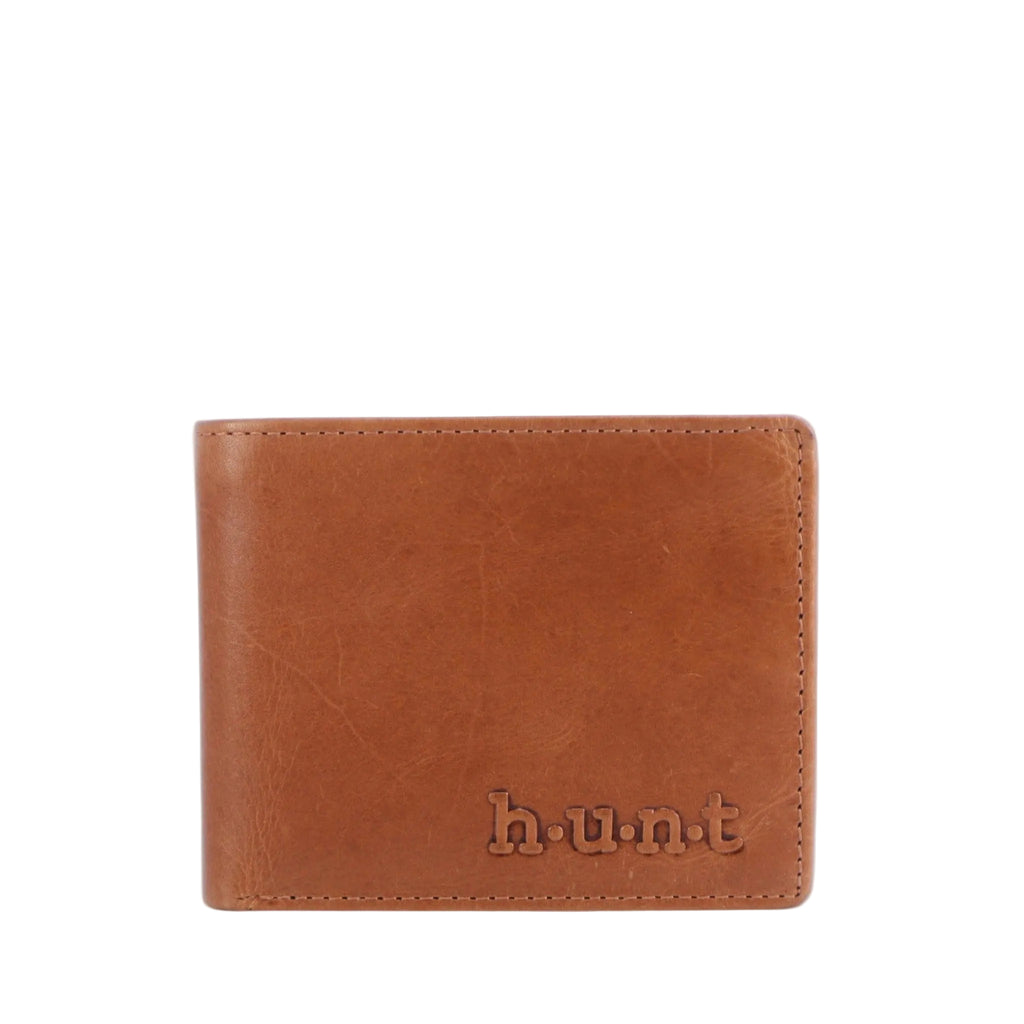Hunt Wallet HU109240 - Tan Crafted with premium leather throughout, this compact wallet delivers everyday functionality in a refined tan finish. Designed for casual wear, its extra-small East-West orientation fits effortlessly into pockets and bags. The durable leather exterior and lining ensure lasting quality, making it an ideal accessory for spring and summer. Perfect for minimalists who value both style and practicality.