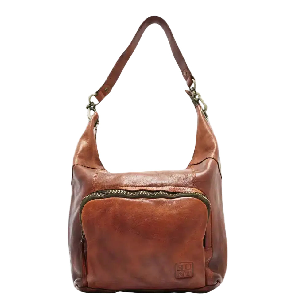 The Hunt HU564645 bag will be a great addition to your wardrobe. With the secure zipper closures and vintage leather, you'll be organized in style