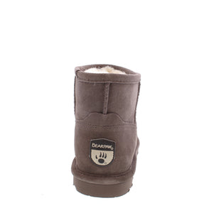 Stay stylish and protected this winter with our Bearpaw Alyssa ankle boot. Designed with a 5 inch height, it is perfect for showing off your socks or tights. Easy to slip on and off, it can also double as a cozy slipper. The BearCoat™ Rain & Stain Repellent provides extra protection against the elements, making it the ultimate winter essential.