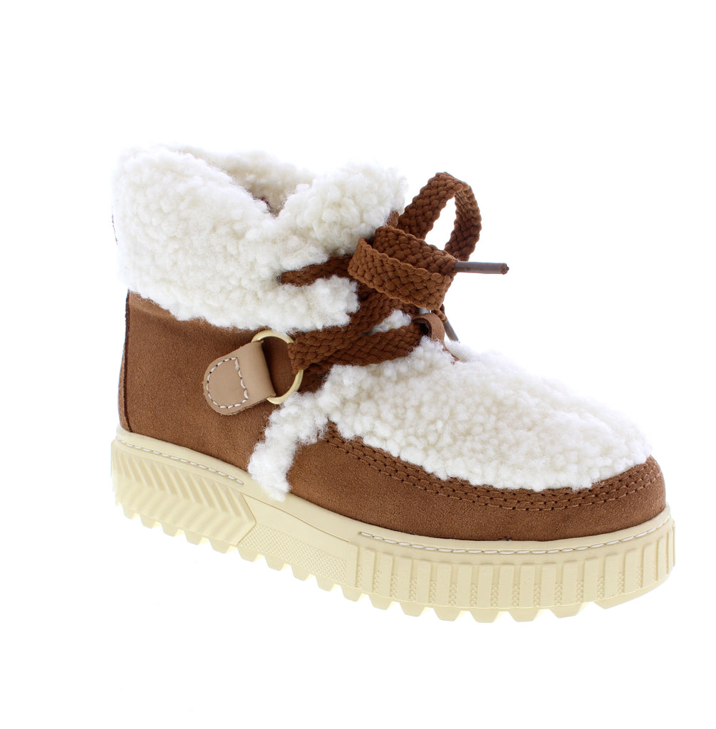 Stay warm and dry in the Sorel Ona Ave Alpine Snowcap WP, a stylish tan bootie built for winter adventures. Waterproof suede with faux fur accents, 100G insulation, and a fleece lining keep your feet cozy in cold weather. Lace-up design with an orthotic-friendly footbed and traction outsole for secure footing on snow and ice. The removable insole and microfiber footbed provide all-day comfort, while the EVA midsole and rubber outsole deliver durability and grip.