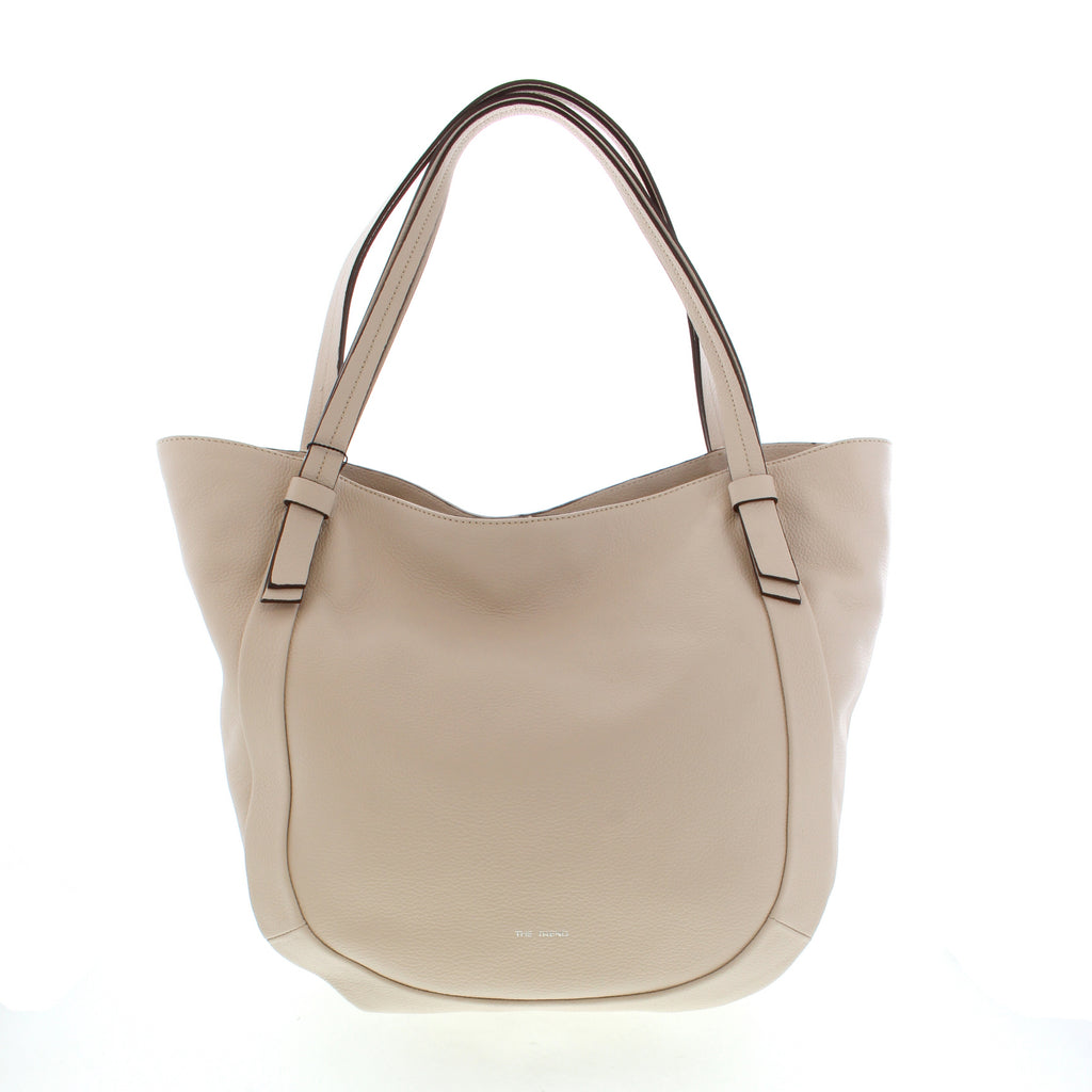 The Trend 2513901 handbag is ideal for packing all your essentials with plenty of space to spare. Perfect for when you need to securely store all your belongings, this bag will not disappoint!