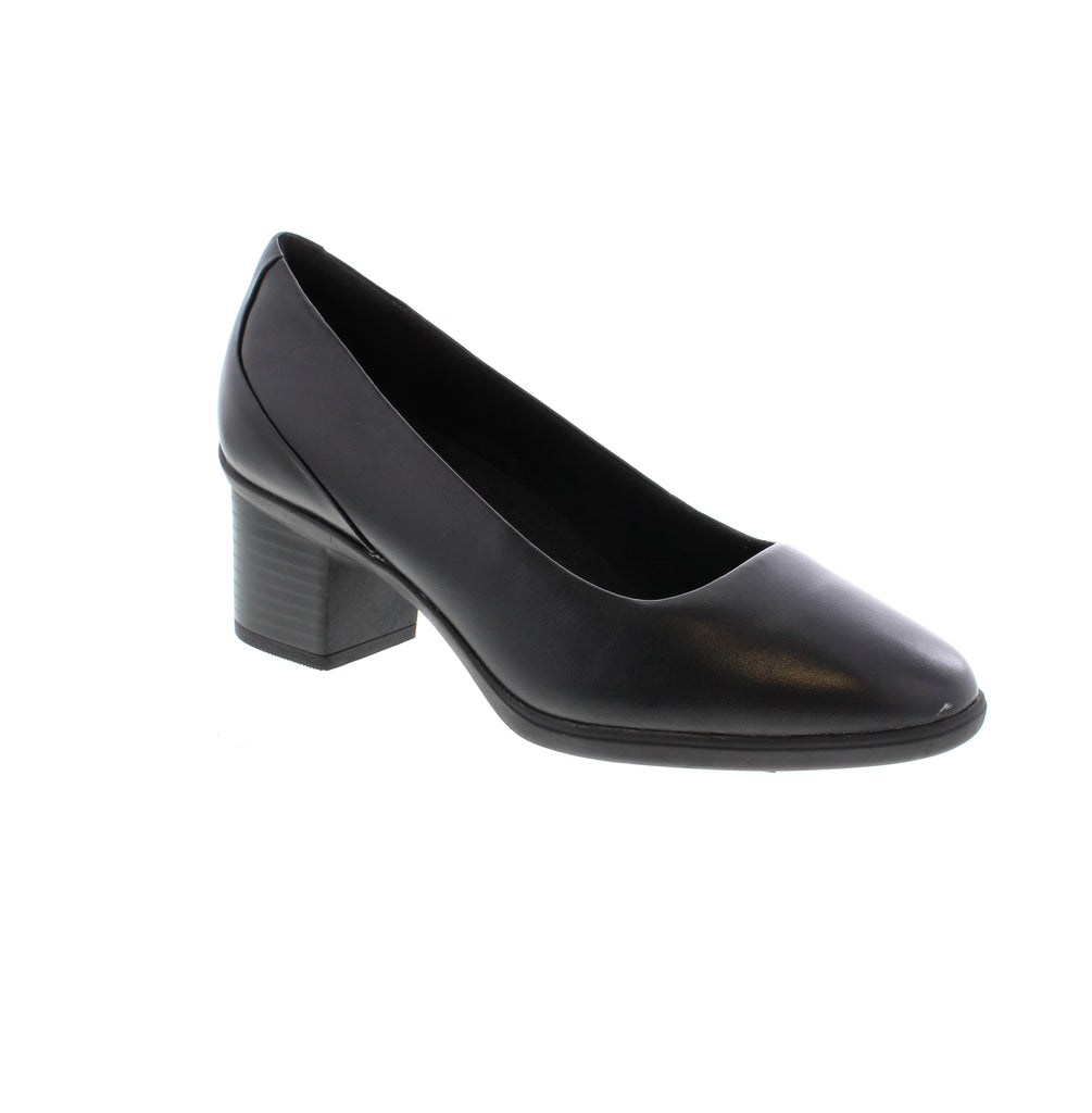 Step up your style game with the Clarks Shayla Poppy in Black! Crafted from premium leather, this heel offers a perfect balance of sleek office-ready chic and comfy all-day wear thanks to its easy-walk mid heel and supportive Contour Cushion footbed. Whether you're heading to a meeting or a night out, these timeless beauties have got your feet—and your style—covered!