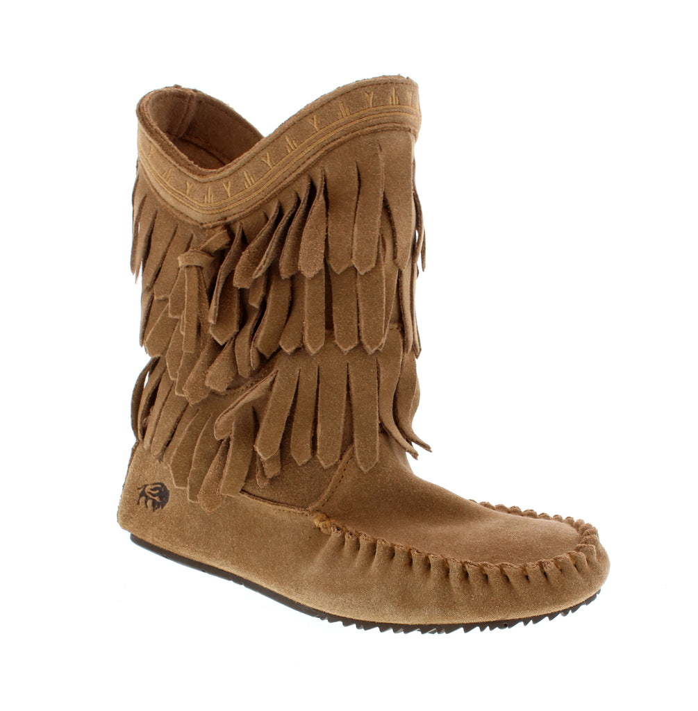 Elevate your footwear collection with the Manitobah Dancer in Oak. Expertly crafted from soft suede, these boots showcase a moc-stitch toe for timeless style complemented by suede fringe detailing that adds dynamic movement to every step. Designed for those who appreciate superior craftmanship and distinctive design, this boot offers both comfort and a statement-making look.
