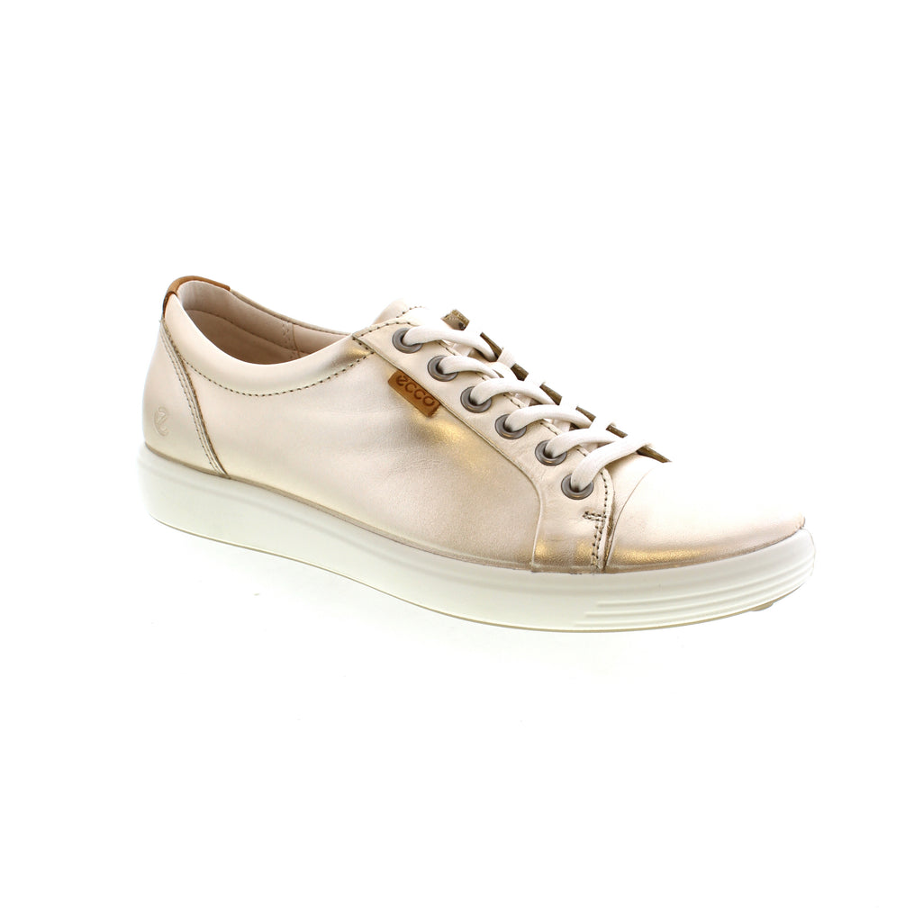 Discover the comfort and style of ECCO Soft 7 Sneaker 430003. Made with supple leathers, these cool, lightweight sneakers provide a great fit and reliable traction. Perfect for any occasion, from casual wear to formal attire. Embrace Scandinavian design with a contemporary twist.