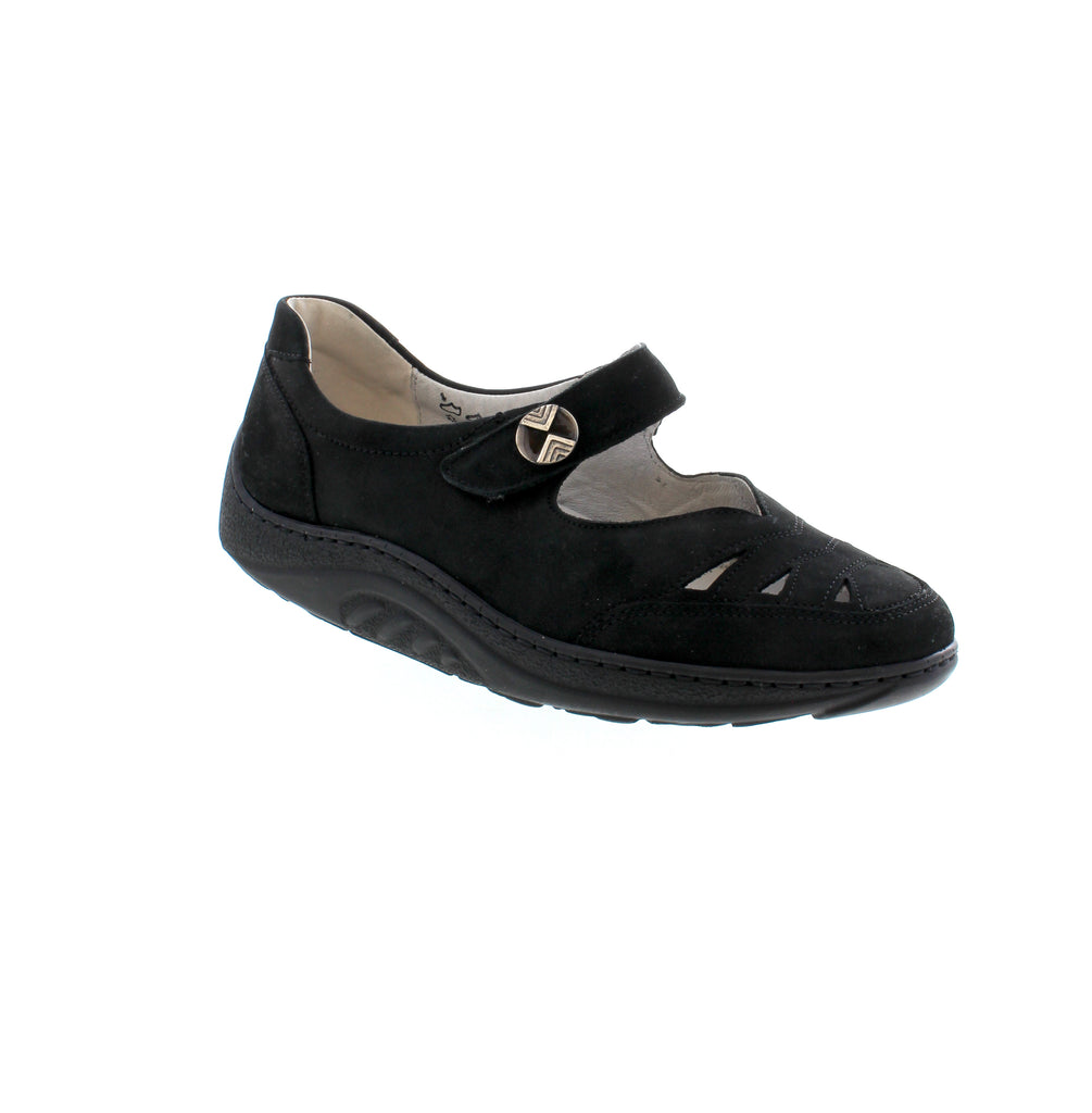 Indulge in maximum coziness and fashion with the Waldlaufer 502309 Mary Jane shoe. The velcro closure allows for effortless entry and exit, while the lightweight PU sole guarantees a delightful stroll. The charming stitching and perforated detailing bring a dash of charm. Take advantage of this ideal blend of comfort and style for your feet!