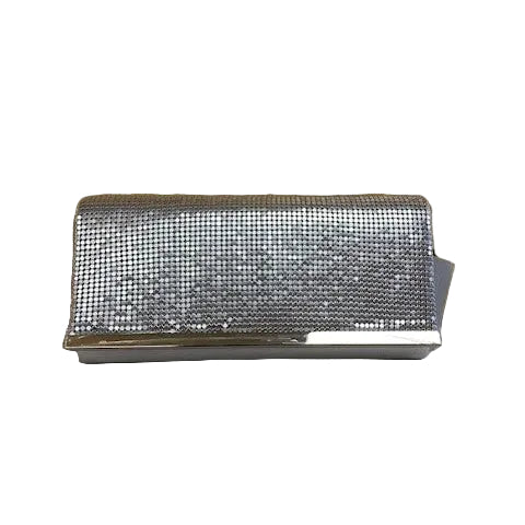 The Aubrie clutch by Taxi will be your go-to evening bag for your special occasions.&nbsp;&nbsp;