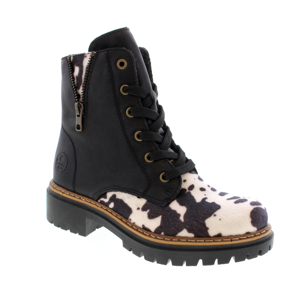 Rieker's 72617-01 combines timeless style with everyday comfort. This leather ankle boot features a microfiber lining and foam midsole for cushioned support, while the rubber outsole and lace-up entry deliver durability and easy adjustability.