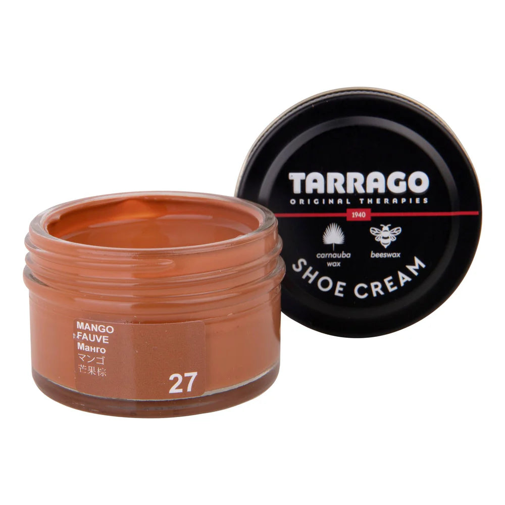 Tarrago Shoe Cream is crafted from carnauba wax and beeswax for nourishment, shine maintenance and color enhancement. This product creates lasting shine and ensures waterproof protection, nutrition and flexibility to leather, while providing full coverage.