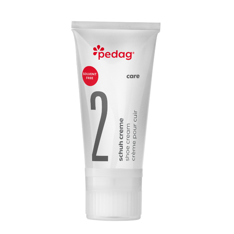 Pedag® Shoe Polish 850-01 will keep your shoes shining, nourished and have long-lasting protection.
