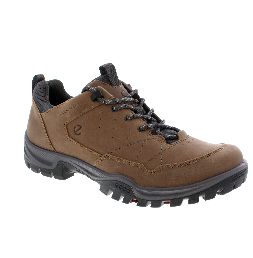 Ecco's Receptor Trekk WP delivers trail-ready comfort with waterproof nubuck protection and responsive cushioning. Built for everyday adventures, this brown shoe combines a reinforced arch with an orthotic-friendly design for all-day support.