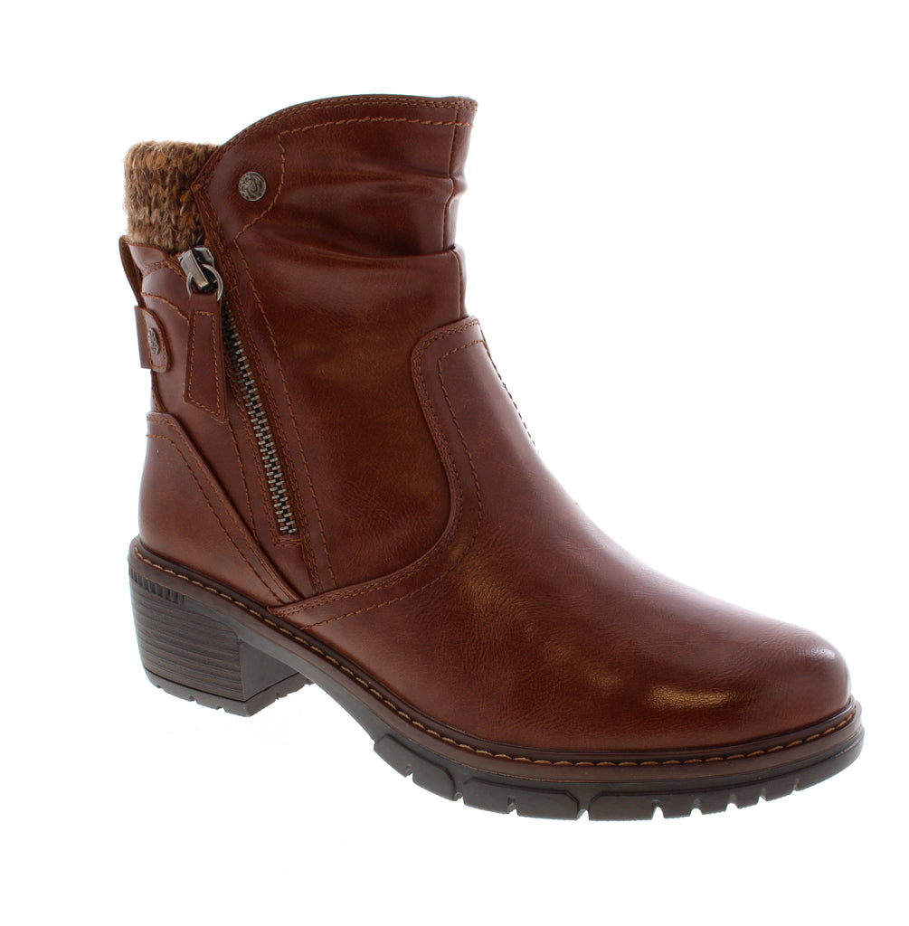 Taxi Bonnie-02WP Tan Bootie – Waterproof Comfort for Every Day Step into effortless style with the Taxi Bonnie-02WP, a versatile ankle bootie designed for casual wear. Featuring a waterproof man-made leather upper and cozy faux fur lining, this burgundy bootie keeps your feet dry and warm through any season.