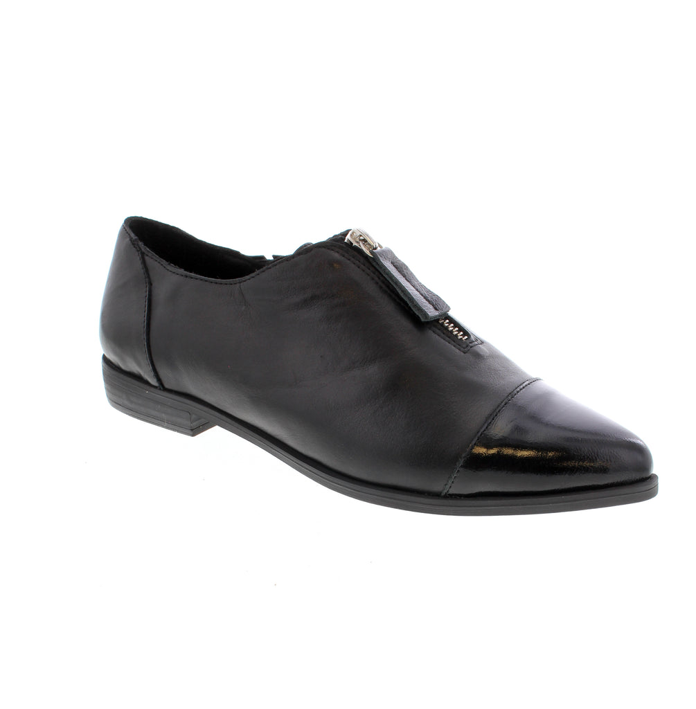 Sleek and sophisticated, the Bueno Bria in black is a versatile essential for any wardrobe. This pointed-toe block heel combines premium leather construction with everyday comfort, making it perfect for the office or casual outings. Crafted with a leather upper, patent leather accents, and leather lining for breathability, the Bria features a cushioned foam midsole and durable rubber outsole. The convenient zip entry and true-to-size fit ensure effortless wear