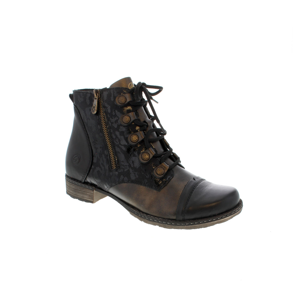 Keep your feet nice and toasty in these beautifully designed Remonte boots. With warm lining and a smooth leather upper, these shock-absorbent boots will keep your feet comfortable for all-day wear.&nbsp;