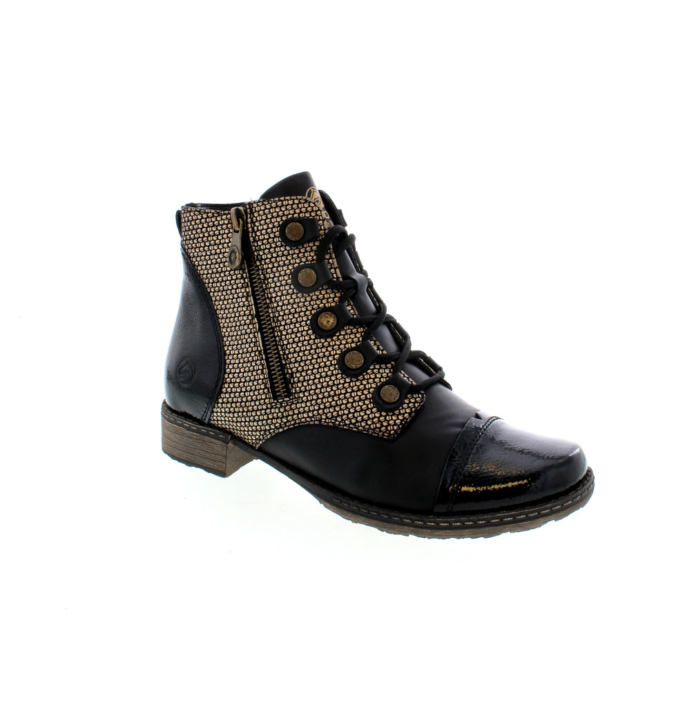 Keep your feet nice and toasty in these beautifully designed Remonte boots. With warm lining and a smooth upper, these shock-absorbent boots will keep your feet comfortable for all-day wear.