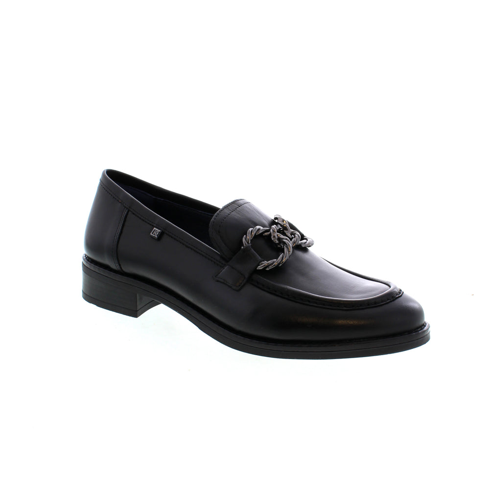 Step into sophistication with the Dorking Harvard Loafer D9117 in black. These classic loafers feature a chic metal snaffle detail and are crafted from premium leather for both style and durability. Perfect for any occasion, these loafers combine comfort and elegance for a timeless look.