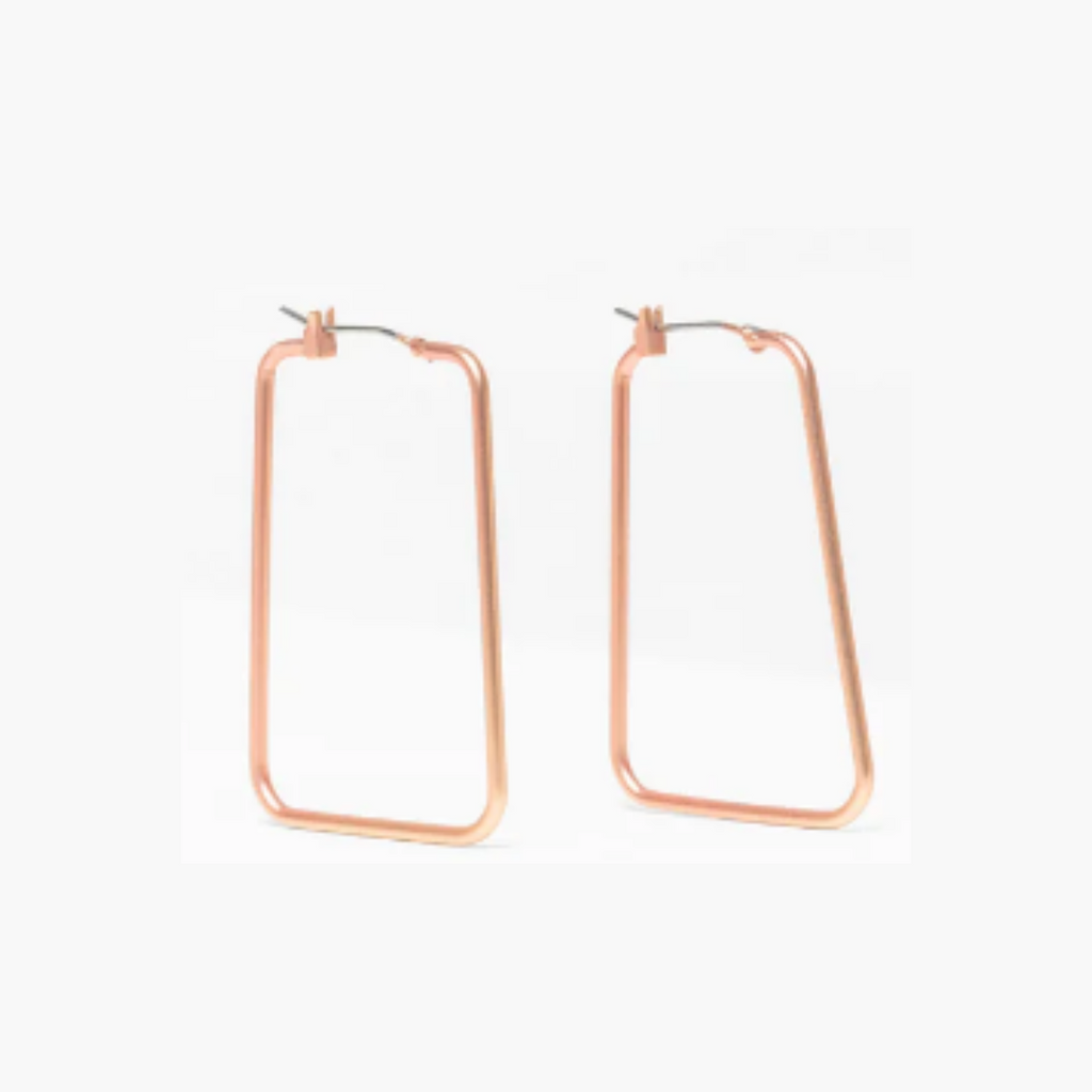 Experience a new kind of elegance with Elk Nes. These lightweight and asymmetrical earrings feature two unique shapes that will bring a fresh, sophisticated style to every outfit. Slip a pair of these beautiful gold earrings on and level up your look.