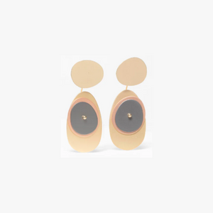 Unlock your inner wild thing with the Elk Orb earrings! Crafted with dynamic metal discs, this versatile style is sure to add a unique spin to any outfit. Layer it with the matching Orb necklace to take your look up a golden notch with luxe, movable pendants.