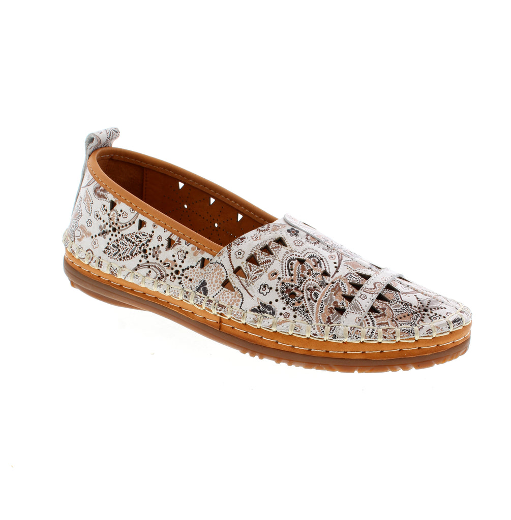 Simplify your spring wardrobe with Everly Emily - White Floral shoes. Designed for comfort with a removable footbed and elasticized upper for a perfect fit. The leather lining and upper add durability while the rubber outsole and foam midsole provide cushioning for all-day wear. Step into style with this slip-on floral shoe.