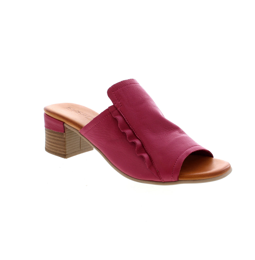 Experience all-day support and sophistication with the Everly Gia-07 sandal. Slip-on in design and made of leather, this sandal is perfect for any occasion. Elevate your outfit and step into the perfect blend of fashion and function with Everly.