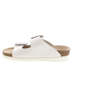 Experience ultimate comfort and style with Mephisto Hazina sandals. Made with soft leather and featuring SOFT-AIR and AIR-RELAX technologies, these sandals provide effortless walking and support for the foot's anatomy. The adjustable rhinestone buckles add a touch of elegance to these casual women's sandals.