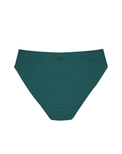 Say goodbye to everyday discomfort and hello to Huha's Mineral Undies Bikini! This amazing, full-coverage style is made of TENCEL™ Lyocell fibers and protected with smartcel™ sensitive, a top-of-the-line functional fiber that keeps you feeling fresh and comfy. Plus, it's free of front seams and has a flattering back cut with a gusset extending from above the pubic region to mid-bum - giving you unbeatable protection and support.