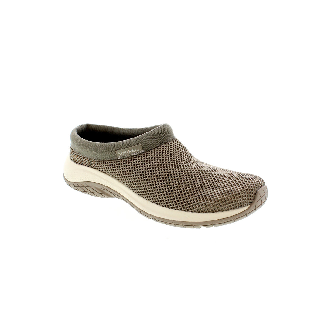 The Encore Breeze slide, by Merrell, takes comfort to the next level! Find all-day support with the Merrell M Select™ FIT.ECO blended EVA contoured footed!