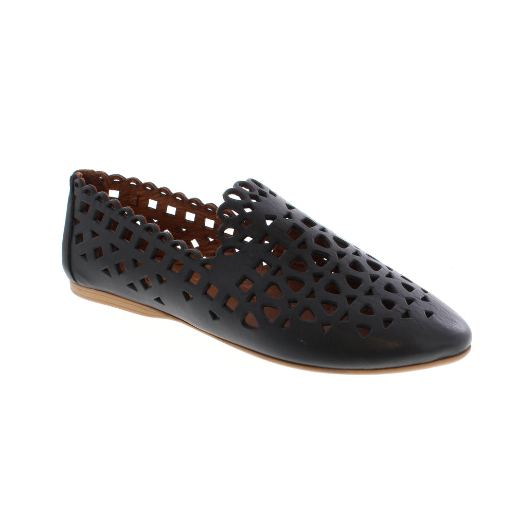 Meet your new go-to flat! The Bueno Kaden in classic black combines ballet-inspired elegance with everyday wearability. Slip into perforated leather uppers that keep your feet cool and comfortable, while the almond toe and minimal block heel (under 1") create a flattering silhouette, this versatile flat transitions seamlessly from office to weekend adventures. The leather lining and footbed provide all-day support, and the foam midsole cushions each step.