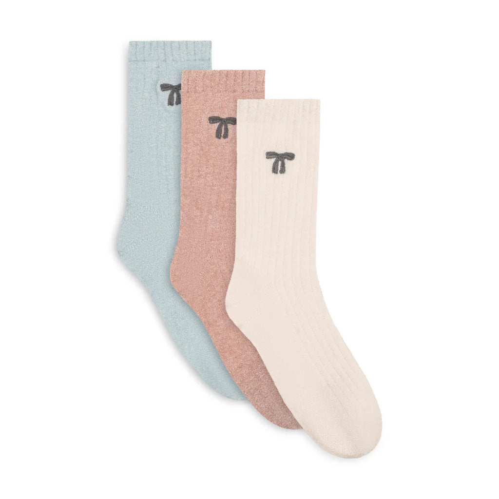 Get ready to fall in love with your feet! This three-pack of Lemon Velvet Cozy Socks in Light Taupe features a bow embroidery at the cuff that adds just the right amount of personality without taking itself too seriously. Whether you're lounging on the couch or stepping out for the day, these socks deliver cloud-like comfort that makes you smile every time you slip them on. The neutral shades pair well with everything in your closet, while the plush velvet texture keeps things cozy.