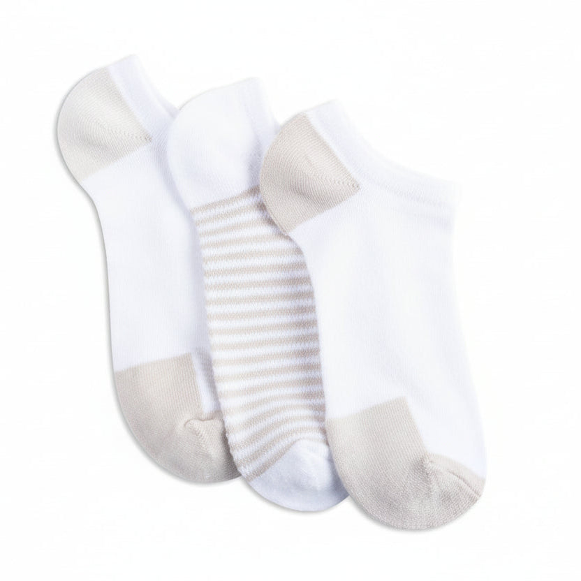 Become a serious runner with our Lemon Runner Powder Ribbed Socks! These low-cut, ribbed socks provide the ideal fit for your feet, ensuring they stay secure in your sneakers as you conquer the finish line.&nbsp;