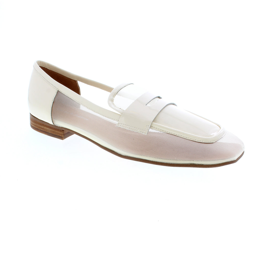 Elevate your spring and summer wardrobe with the Django &amp; Juliette Priyas, a sophisticated white patent leather shoe designed for effortless elegance. Perfect for both dress occasions and casual outings.