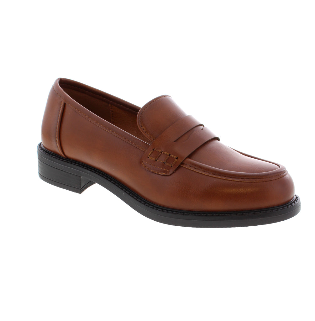 The Taxi Raylee in Tan is a timeless loafer that bridges the gap between boardroom polish and weekend ease. Slip into comfort with a design that works as hard as you do. Built with a man-made leather upper, supportive foam midsole, and durable rubber outsole, this shoe keeps pace with your lifestyle.
