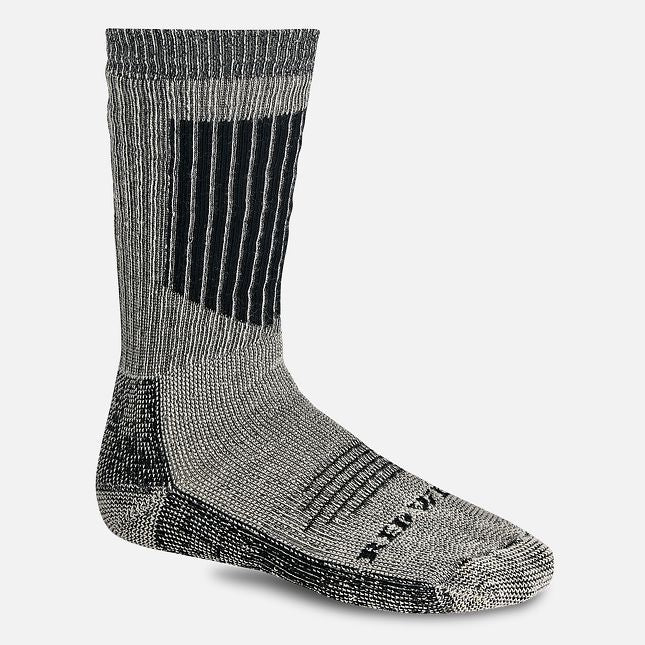 Stay comfortable in any weather with the Red Wing Thermal Mid-Calf Sock. This heavy weight crew sock is designed to regulate temperature, keeping your feet comfortable in both hot and cold conditions. With extra cushioning for safety toe areas and odor-resistant, moisture-wicking material, your feet will thank you.