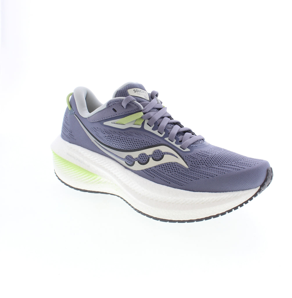 Experience premium comfort and high-tech cushioning with the Saucony Triumph 21. Designed for high-performance and dynamic fit, this shoe will support you through daily movement and push your limits. Whether building a new routine or conquering new goals, the Triumph 21 will provide the courage you need for triumph.