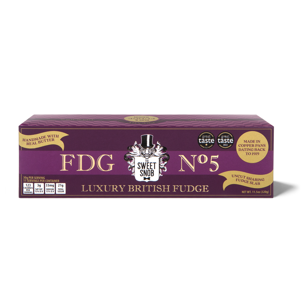 This fudge is renowned for its exceptional quality and flavor. Made with real butter and cream, it features a unique rich taste enhanced by reduced sugar for an extra burst of flavor. With its smooth texture, it is sure to make it a truly delightful experience.