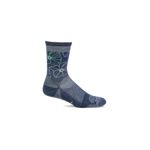 These super cute compression socks pack a punch! Designed with graduated compression, medium cushioned sole, your feet will be wrapped in support. The graduated compression gives you superior circulation, all while still looking great! comfortable!