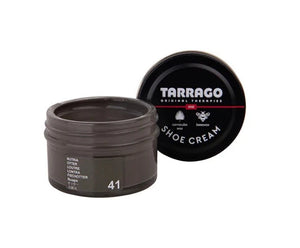 Tarrago Shoe Cream is crafted from carnauba wax and beeswax for nourishment, shine maintenance and color enhancement. This product creates lasting shine and ensures waterproof protection, nutrition and flexibility to leather, while providing full coverage.