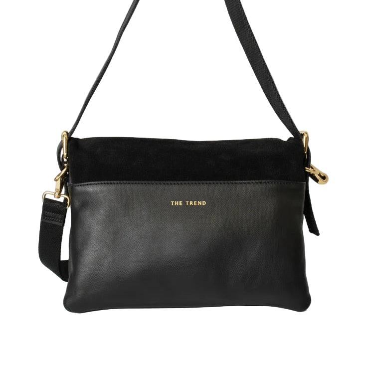 The Trend 2660728 purse is destined to become one of your top picks. Featuring numerous organized pockets, it provides ample space to keep your belongings perfectly sorted. With this level of thoughtful design, it’s hard to imagine losing track of anything important. Combining style and practicality, this purse is ideal for those who value both fashion and functionality in their everyday accessories.