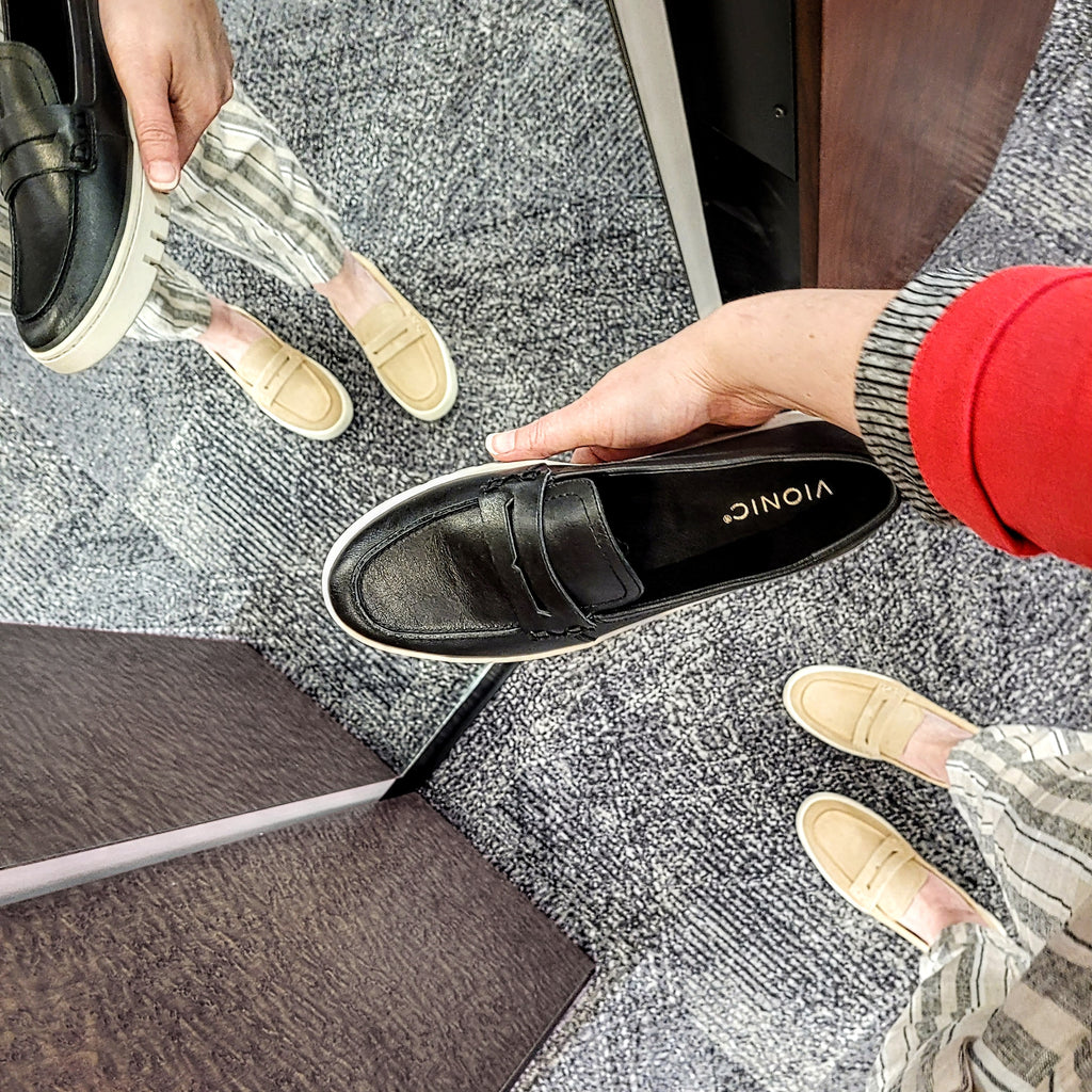 Vionic Uptown | Black – Sole City Shoes