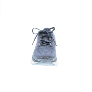 New Balance W840v1 running shoe features a plush ABZORB midsole for underfoot cushioning and a breathable mesh upper with stretch for a soft, stable, supportive and comfortable fit. 