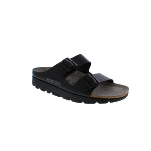 The Mephisto Zonder sandal features a smooth leather upper and long-lasting comfort. With SOFT-AIR Technology, shock from walking is minimized, providing reliable protection for feet, joints and spine. 