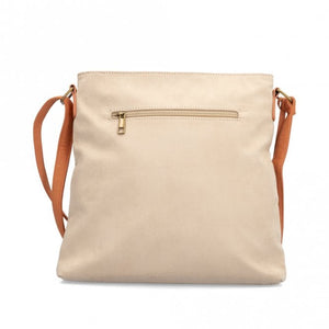 As a classic bag with a metallic touch, the Remonte Bag Q0714-60 in cream multi is as stylish as it is practical. Featuring exterior and interior pockets with zippers, it's perfect for storing all your essentials and keeping them organized. Plus, its neutral color ensures it will seamlessly match any outfit.